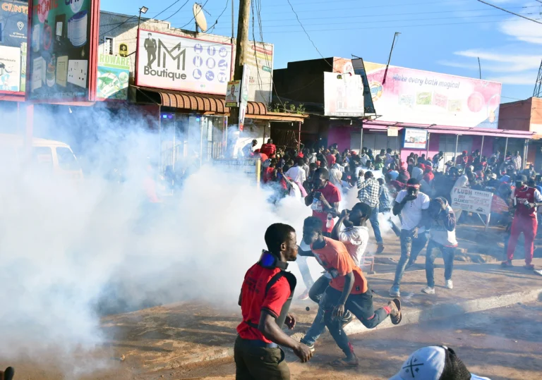 VIOLENT LAWS: Uganda, the bitter country of the 21st century